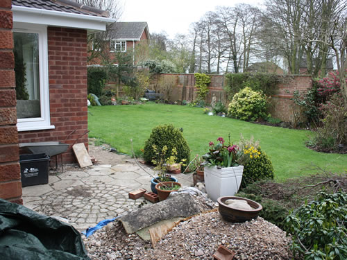 barton under needwood garden designer